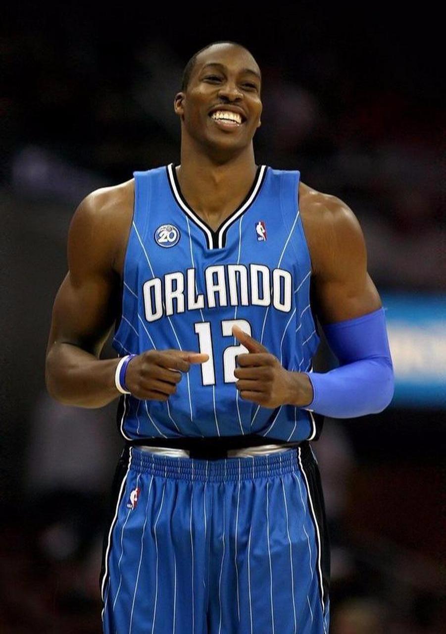 一场1-1，让曼城渔翁得利！阿森纳11打10不胜，英超争冠形势有变（1-1平局让曼城坐收渔利：阿森纳多打一人仍不胜，英超争冠格局生变）