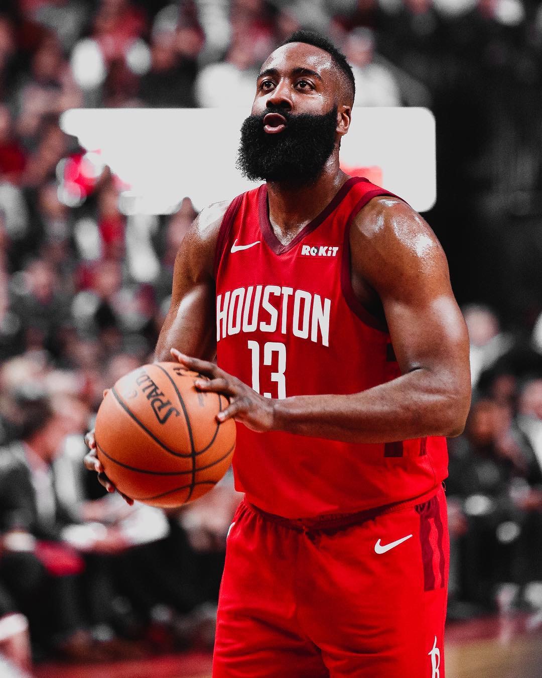 葡萄牙迎晋级关键战，C罗晒图助威：为了葡萄牙而战（葡萄牙冲刺晋级之战，C罗晒照助威：为葡萄牙而战）