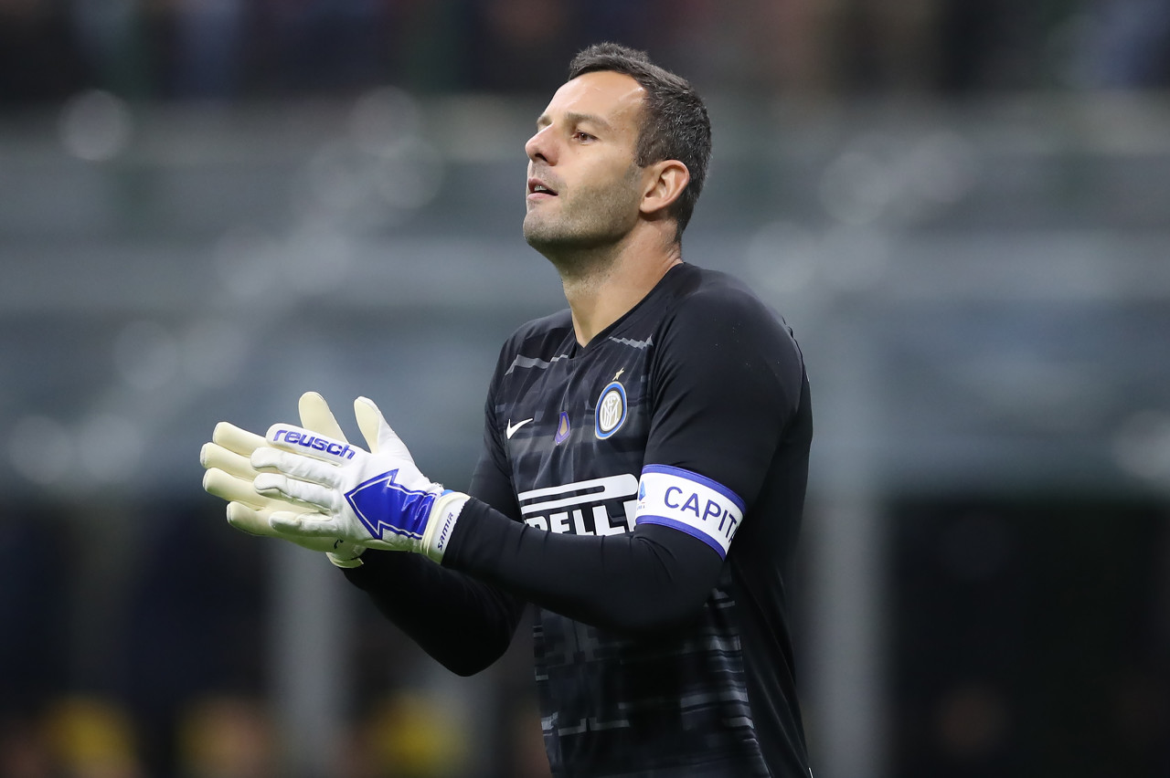 记者：卡内达观战浙江U20全运比赛，希望能发现更多优秀球员（记者：卡内达现身观战浙江U20全运会，期待物色更多优秀球员）