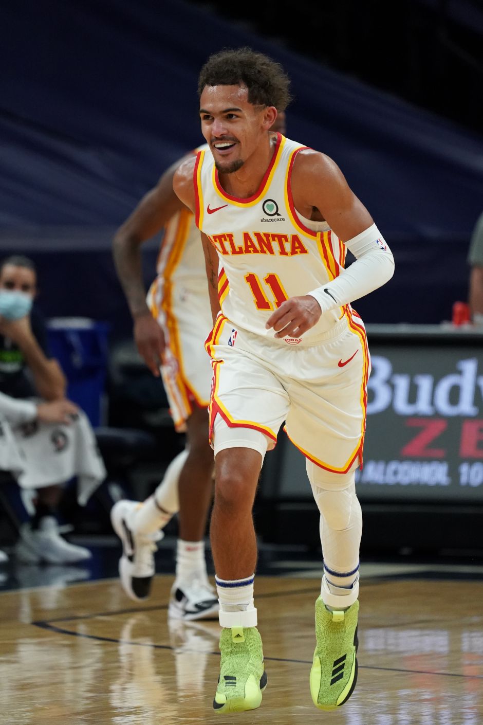 记者：卡内达观战浙江U20全运比赛，希望能发现更多优秀球员（记者：卡内达现身浙江U20全运会，期望发掘更多优秀球员）