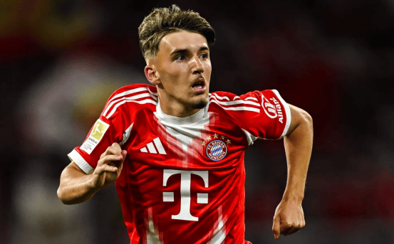 勇记：库里将在下一场勇士对阵森林狼的比赛中迎来复出（据勇士记者报道，库里将于下一场对阵森林狼的比赛复出）