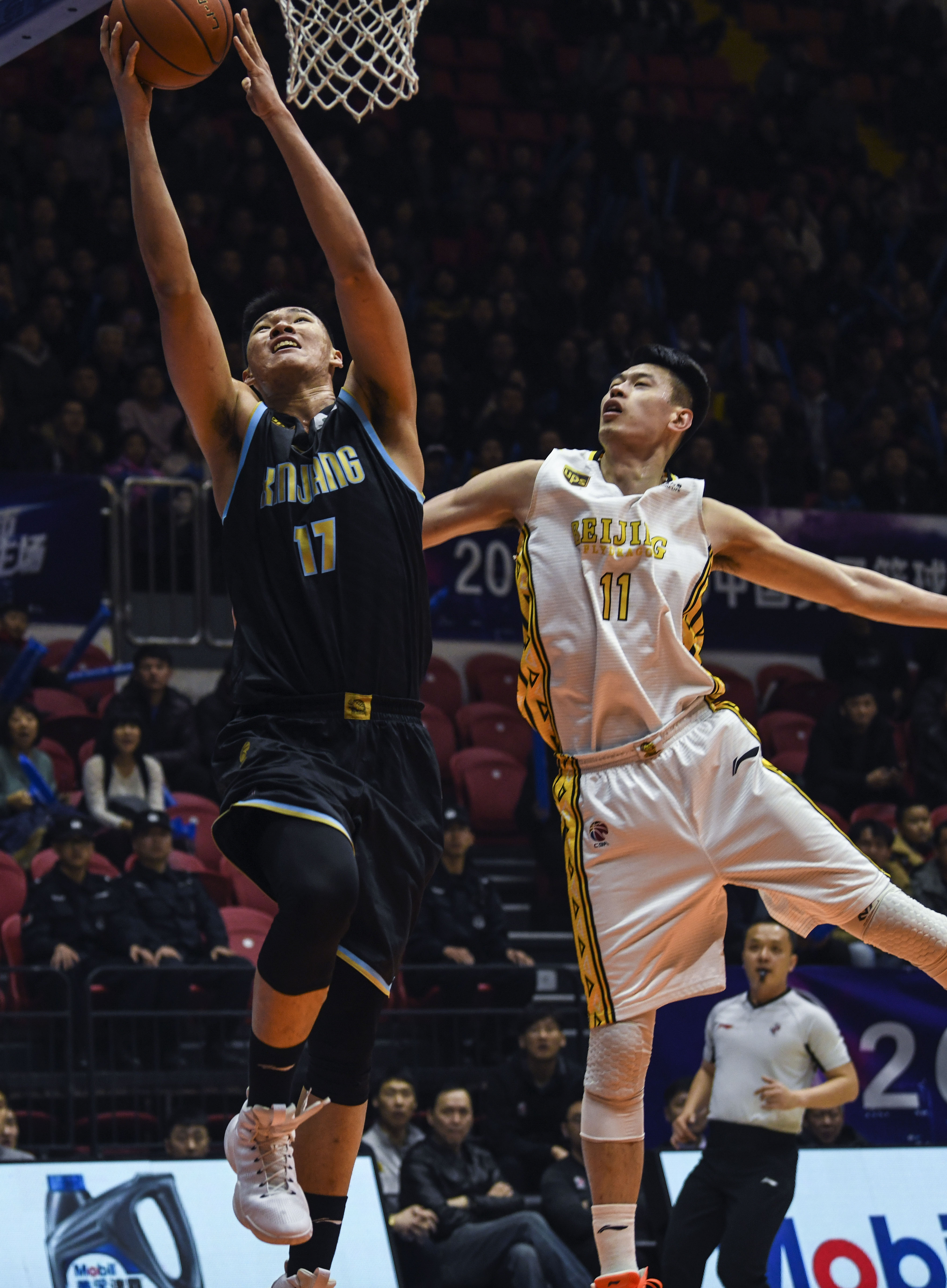 科尔感慨：我们不再是17年统治联盟的勇士了 我们正处于王朝衰落期（科尔直言：勇士已非2017年的统治级球队，王朝进入衰退期）