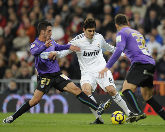 7球7助！亚马尔刷新青年球员欧冠制造进球纪录，超越姆巴佩（7进7传！亚马尔改写欧冠青年造球纪录，力压姆巴佩）