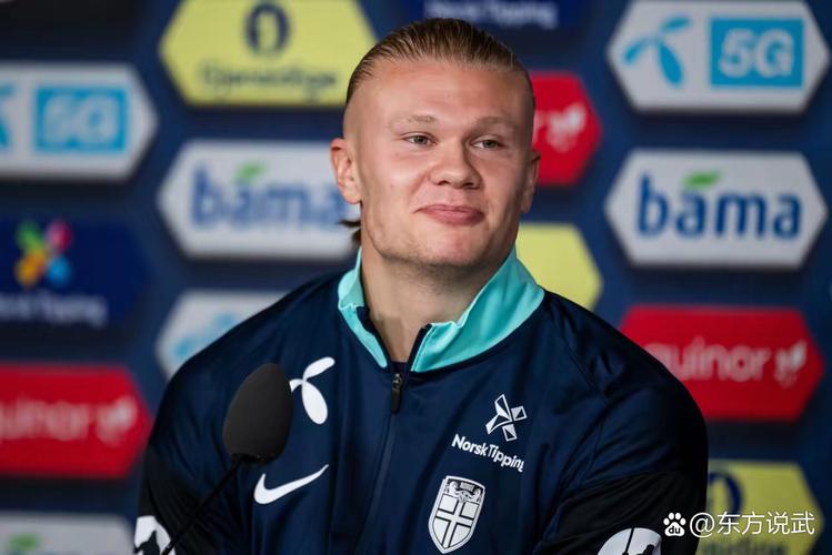 “目标是五块金牌！”深圳少年突遭截瘫一年后泳池夺金（深圳少年突遭截瘫一年后泳池夺金，立下五金目标）